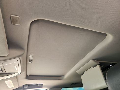 Used 2017 Chevrolet Tahoe LT RWD image 25