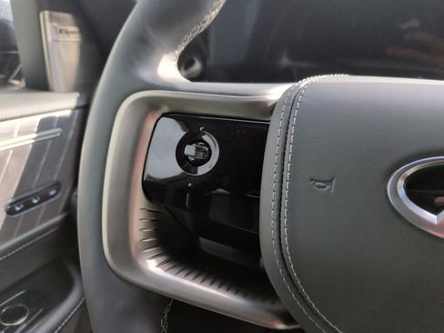 Used 2025 INFINITI QX80 Autograph w/ Autograph Exterior Package image 19