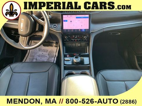 New 2025 Jeep Grand Cherokee L Limited w/ Luxury Tech Group II image 23