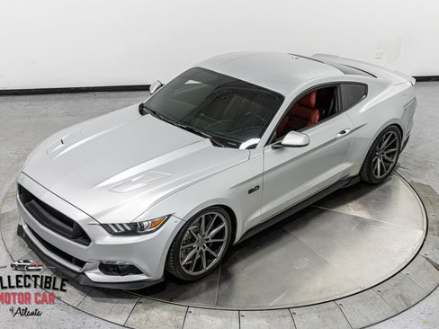 Used 2015 Ford Mustang GT Premium w/ GT Performance Package RWD image 34