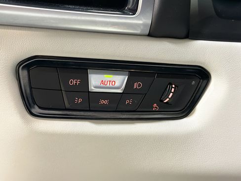 Used 2021 BMW M8 Gran Coupe xDrive image 35