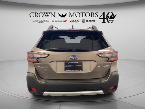 Used 2024 Subaru Outback Limited AWD/4WD image 13