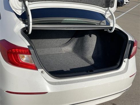 Used 2020 Honda Accord LX image 27