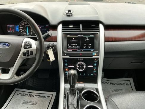 Used 2014 Ford Edge Limited FWD image 17