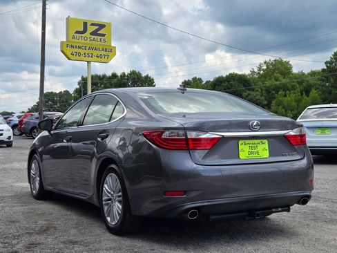 Used 2013 Lexus ES 350 w/ Luxury Pkg FWD image 4