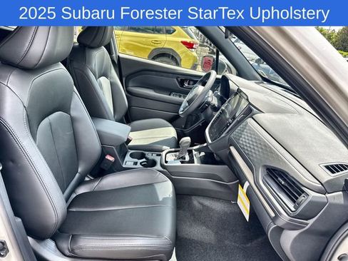 Used 2025 Subaru Forester Limited image 23