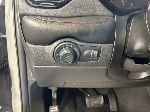 Used 2022 Dodge Durango R/T w/ Blacktop Package image 20