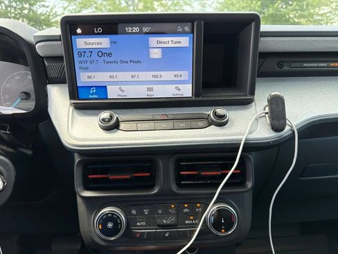 Used 2022 Ford Maverick XLT w/ XLT Luxury Package FWD image 8