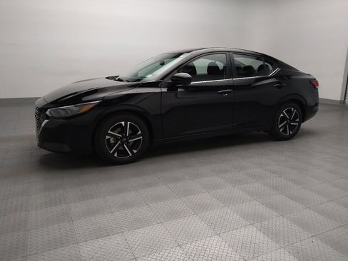 Used 2024 Nissan Sentra SV image 2