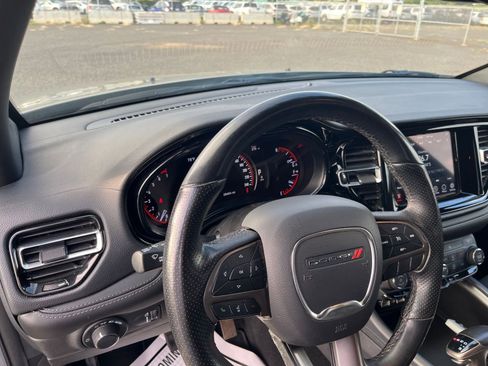 Used 2023 Dodge Durango SXT image 39