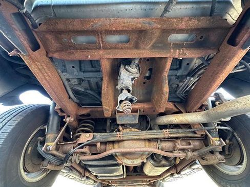 Used 2005 Chevrolet Tahoe LS w/ Preferred Equipment Group image 18