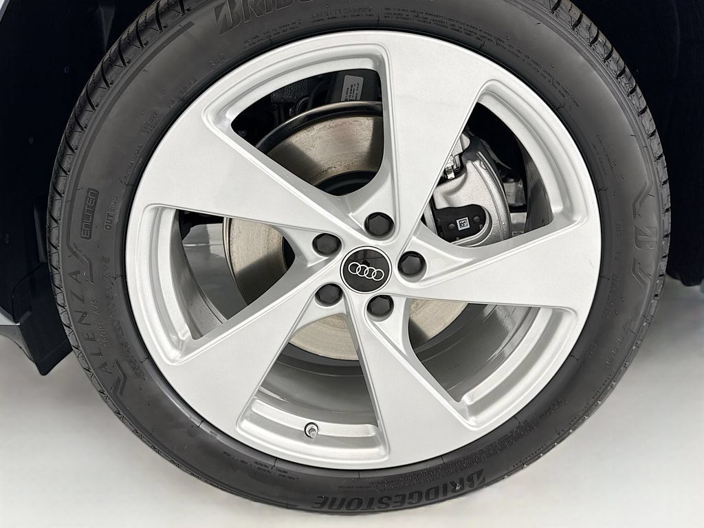 Used 2026 Audi Q5 Premium Plus AWD/4WD image 29