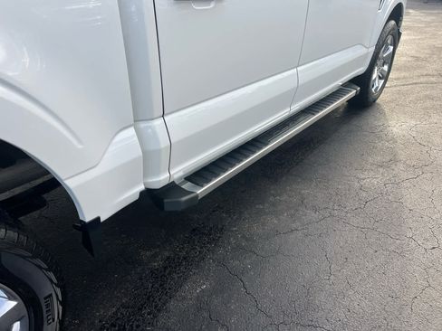 Used 2023 Ford F150 Lariat w/ Equipment Group 502A High image 9