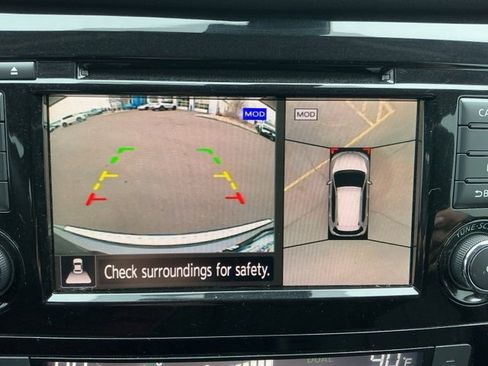 Used 2020 Nissan Rogue SL w/ Premium Package image 27