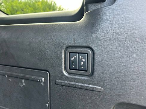 Used 2025 GMC Hummer EV 3X w/ Extreme Off-Road Package AWD/4WD image 52