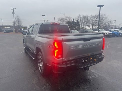 Used 2023 Chevrolet Colorado Z71 w/ Z71 Convenience Package 2 image 2