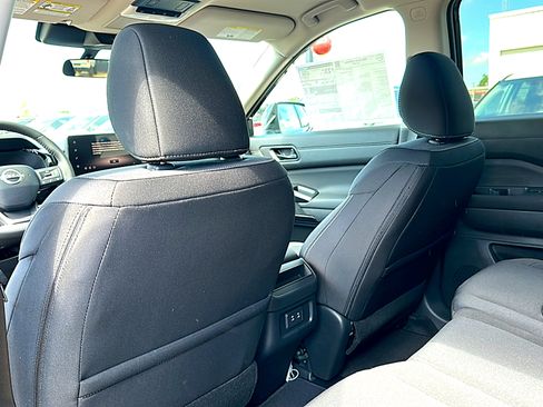 New 2026 Nissan Pathfinder SV image 14