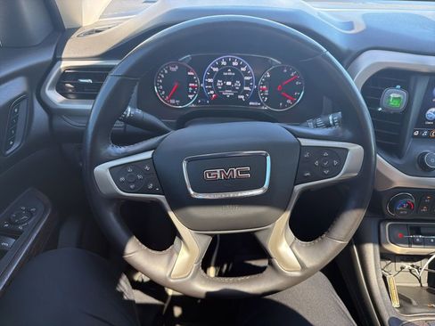 Used 2022 GMC Acadia Denali w/ Denali Ultimate Package image 4