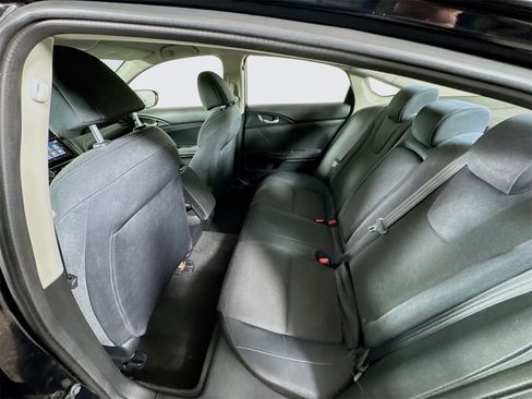 Used 2019 Honda Insight EX image 20