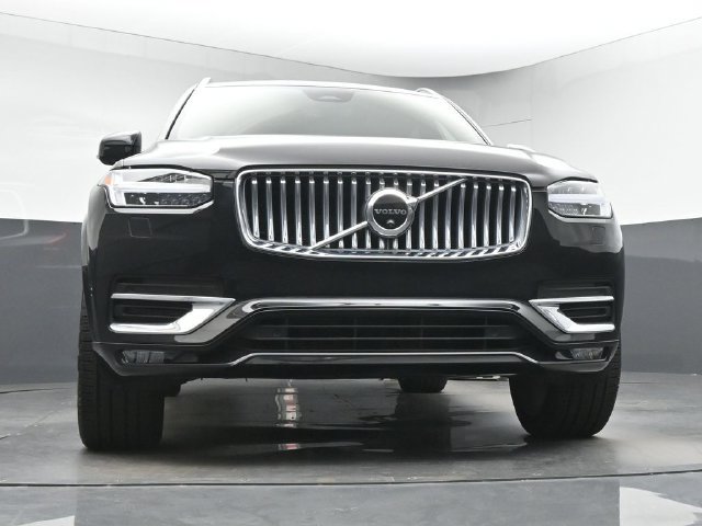 Used 2023 Volvo XC90 B6 Ultimate w/ Protection Package Premier AWD/4WD image 34