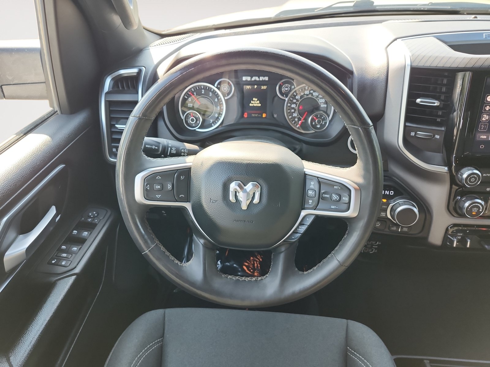 Used 2025 RAM 1500 Lone Star AWD/4WD image 12