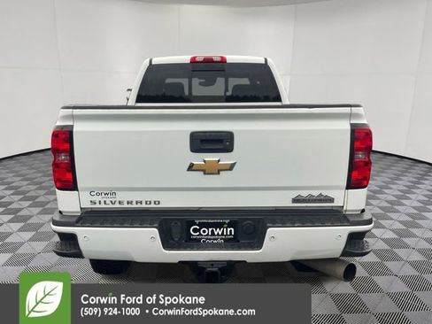 Used 2015 Chevrolet Silverado 3500 High Country w/ Duramax Plus Package image 18