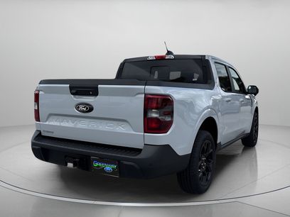 New 2025 Ford Maverick Lariat w/ Black Appearance Package