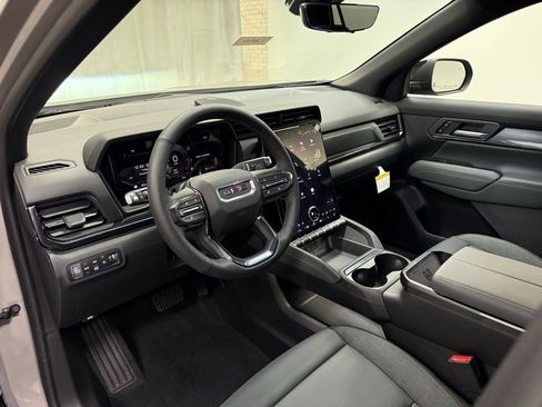 New 2026 GMC Terrain AT4 w/ Convenience Package III image 25