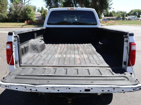 Used 2016 Ford F250 XL w/ Power Equipment Group AWD/4WD image 14