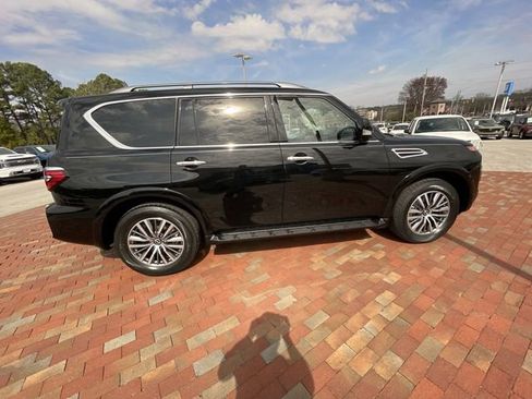 Used 2023 Nissan Armada SL w/ Captain's Chairs Package AWD/4WD image 36