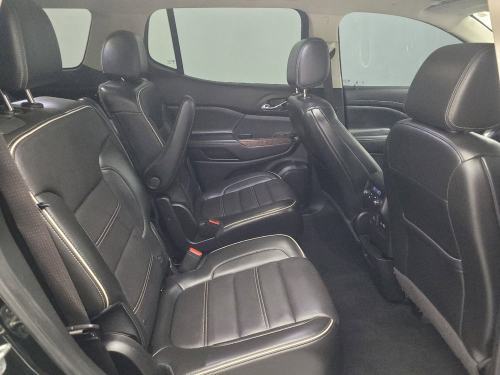 Used 2021 GMC Acadia Denali w/ Denali Technology Package FWD image 19