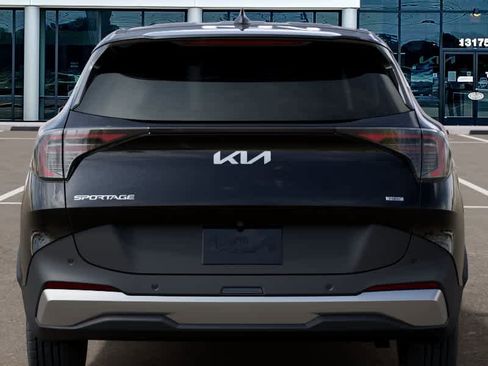 New 2026 Kia Sportage LX FWD image 13