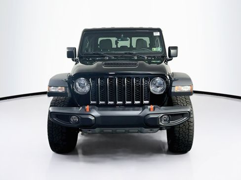 Used 2023 Jeep Gladiator Mojave w/ Cold Weather Group AWD/4WD image 2