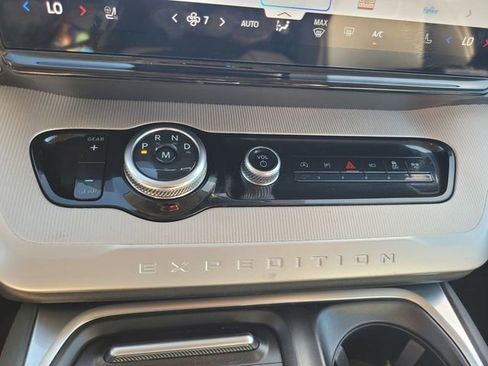 Certified 2025 Ford Expedition Max Active RWD image 24