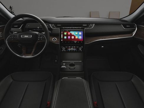 New 2025 Jeep Grand Cherokee L Limited w/ Luxury Tech Group II image 17