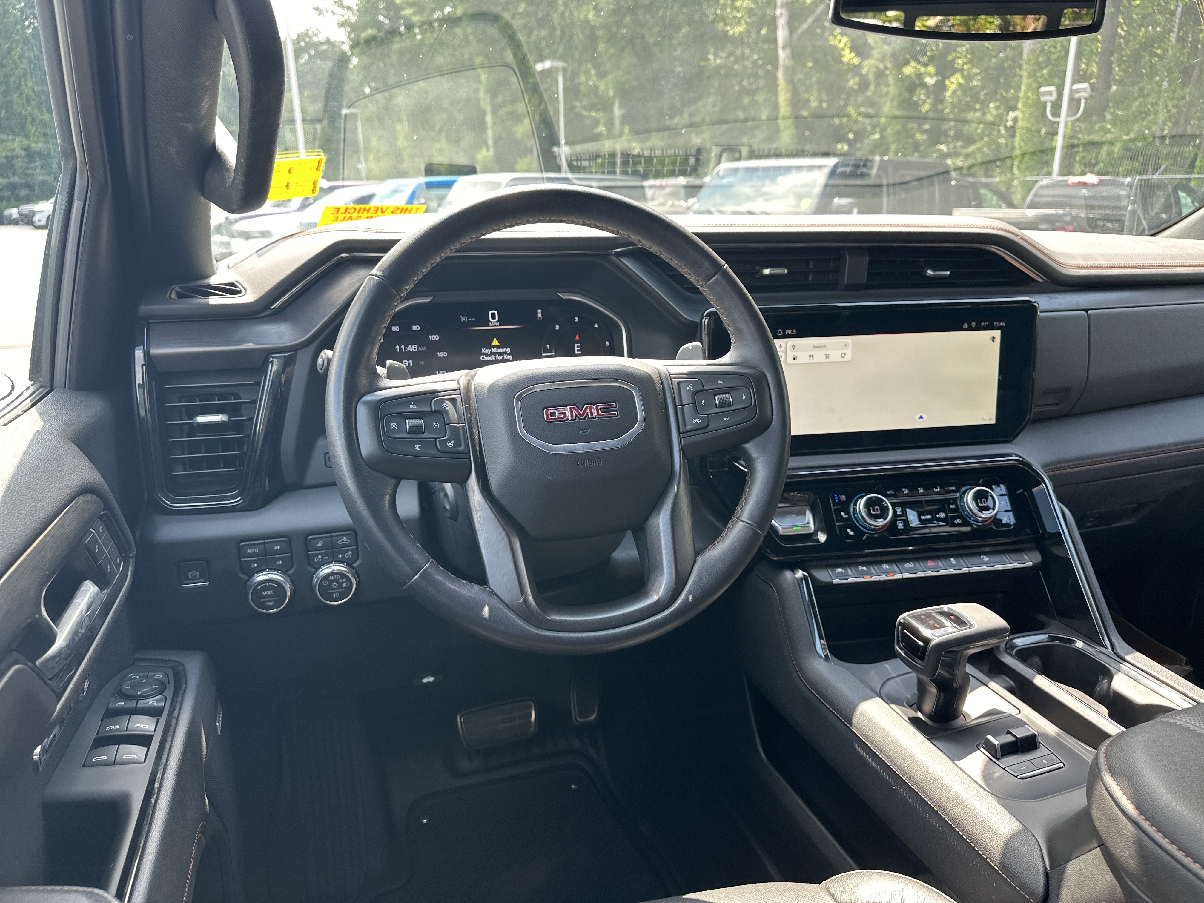 Used 2023 GMC Sierra 1500 AT4 w/ AT4 Premium Package AWD/4WD image 24