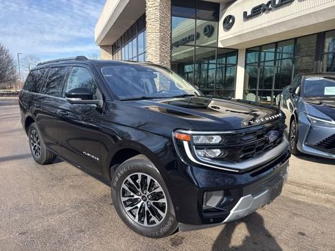 Certified 2025 Ford Expedition Platinum AWD/4WD image 1