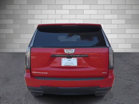 Certified 2025 Cadillac Escalade Sport Platinum w/ LPO, Floor Liner Package image 4