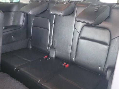 Used 2024 Nissan Pathfinder SL AWD/4WD image 29