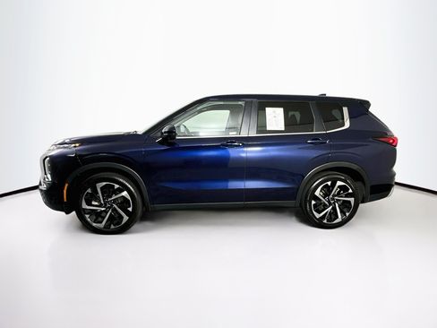 Used 2024 Mitsubishi Outlander SE FWD image 4