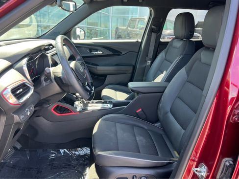 Used 2023 Chevrolet TrailBlazer RS w/ Convenience Package AWD/4WD image 27