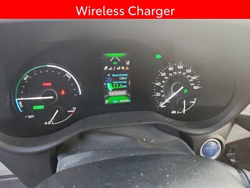 Used 2023 Toyota Sienna XLE w/ XLE Plus Package FWD image 9