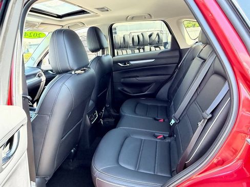 Used 2024 MAZDA CX-5 AWD 2.5 S w/ Preferred Package image 12