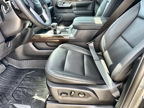 New 2026 GMC Sierra 1500 Elevation w/ Elevation Premium Package AWD/4WD image 24