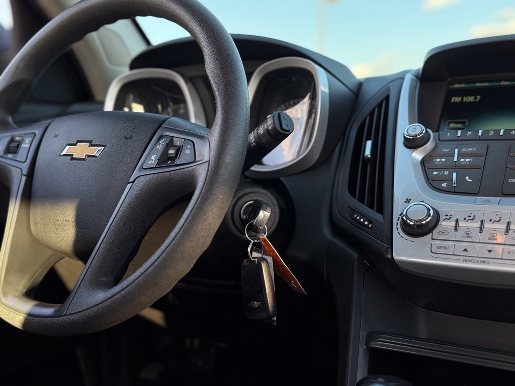 Used 2016 Chevrolet Equinox LS AWD/4WD image 8
