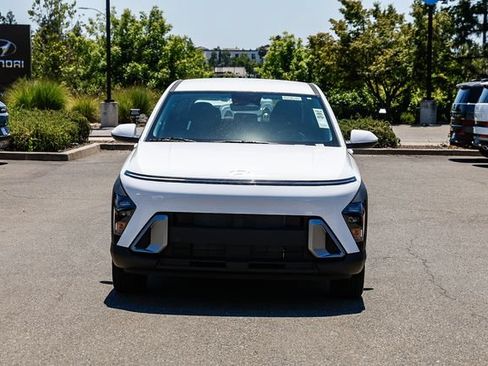 New 2026 Hyundai Kona SE FWD image 7