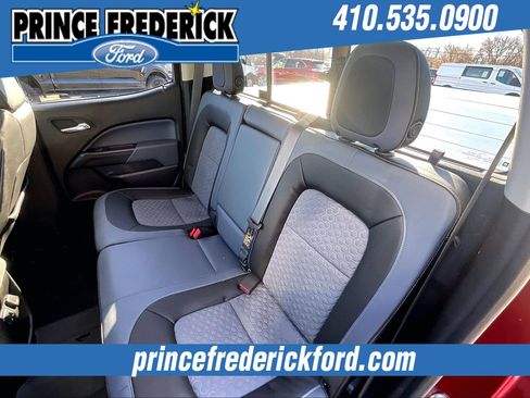 Used 2016 Chevrolet Colorado Z71 image 24