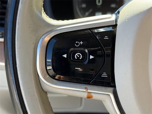 Used 2018 Volvo XC90 T6 Inscription w/ Convenience Package image 25