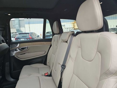 New 2026 Volvo XC90 T8 Ultra w/ Lounge Package image 21