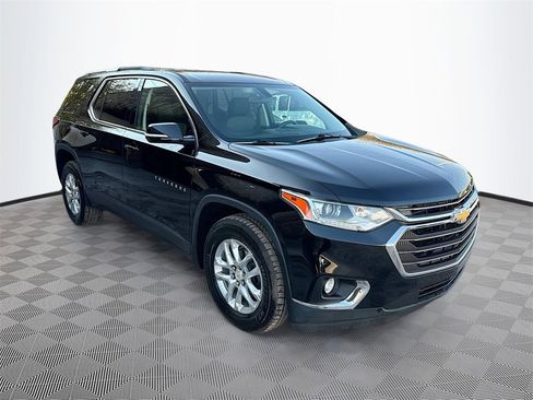 Used 2018 Chevrolet Traverse LT image 4